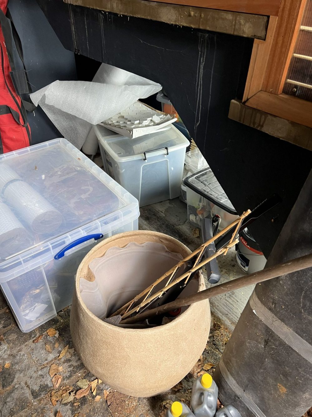 messy shed (small one)