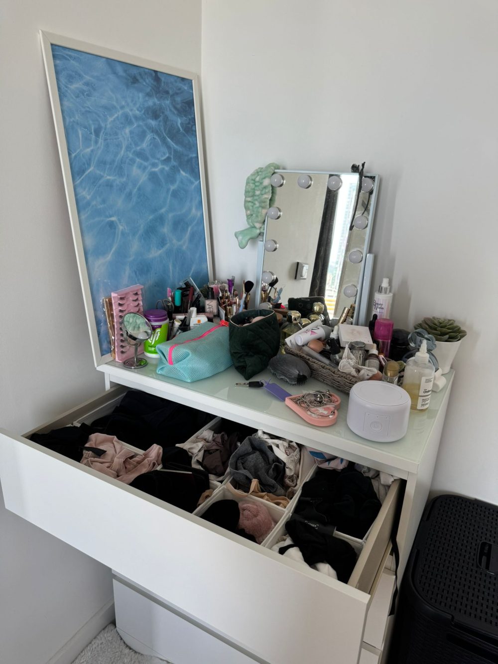 Moving out for a 2 2B flat (9)