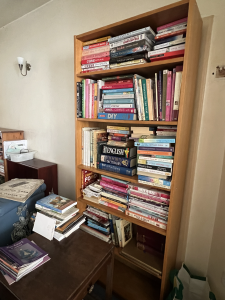 decluttering books